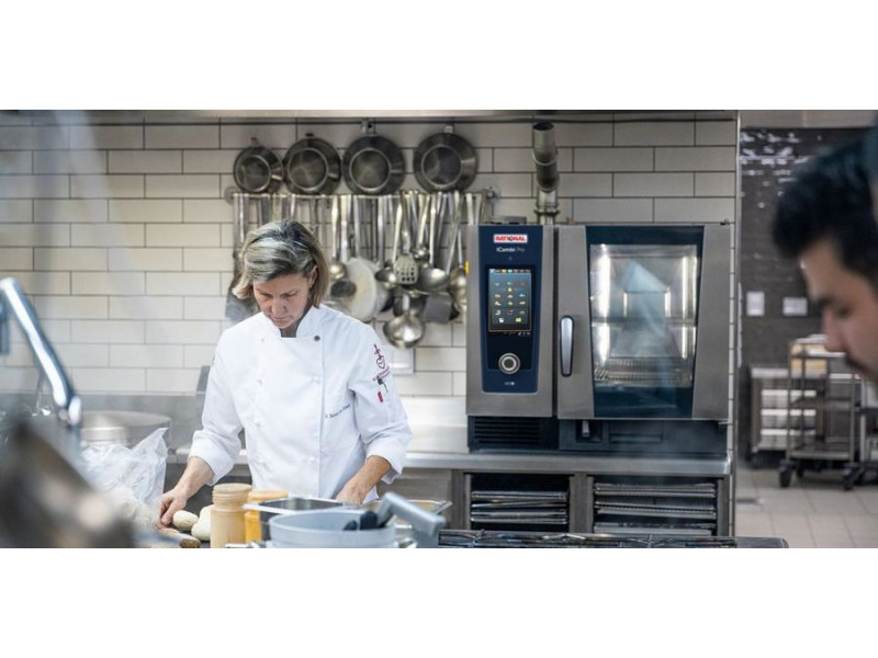 Що таке пароконвектомат: для чого він потрібен, основні види, функції та режими