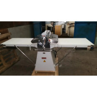 Тісторозкатка тісторозкаточна машина Vektor E630
