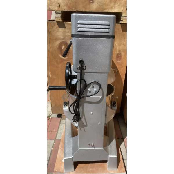 Миксер планетарный Vektor B30C (30 л) 220V