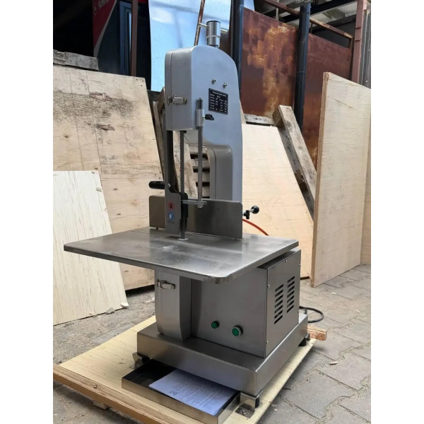Пила стрічкова для м'яса Vektor J310 (2200W)